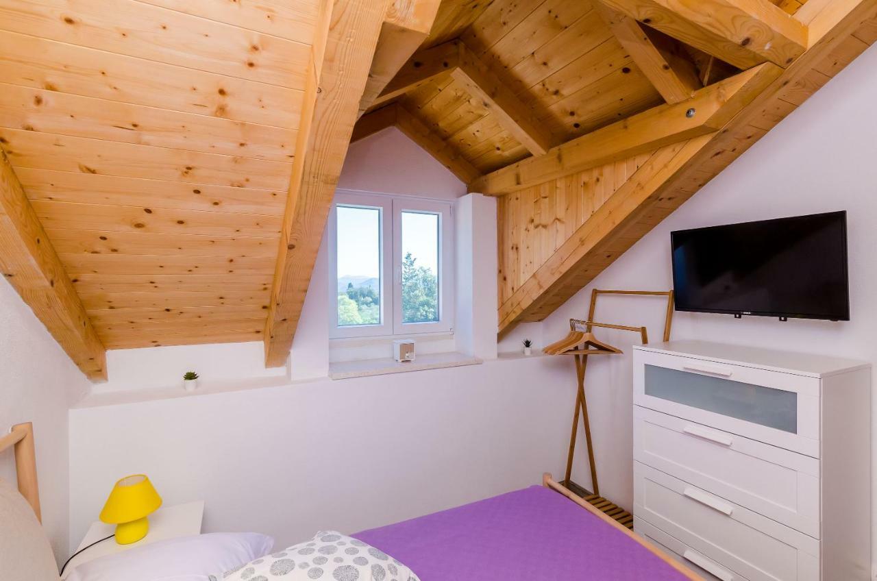 Apartments Korita Maranovici ภายนอก รูปภาพ