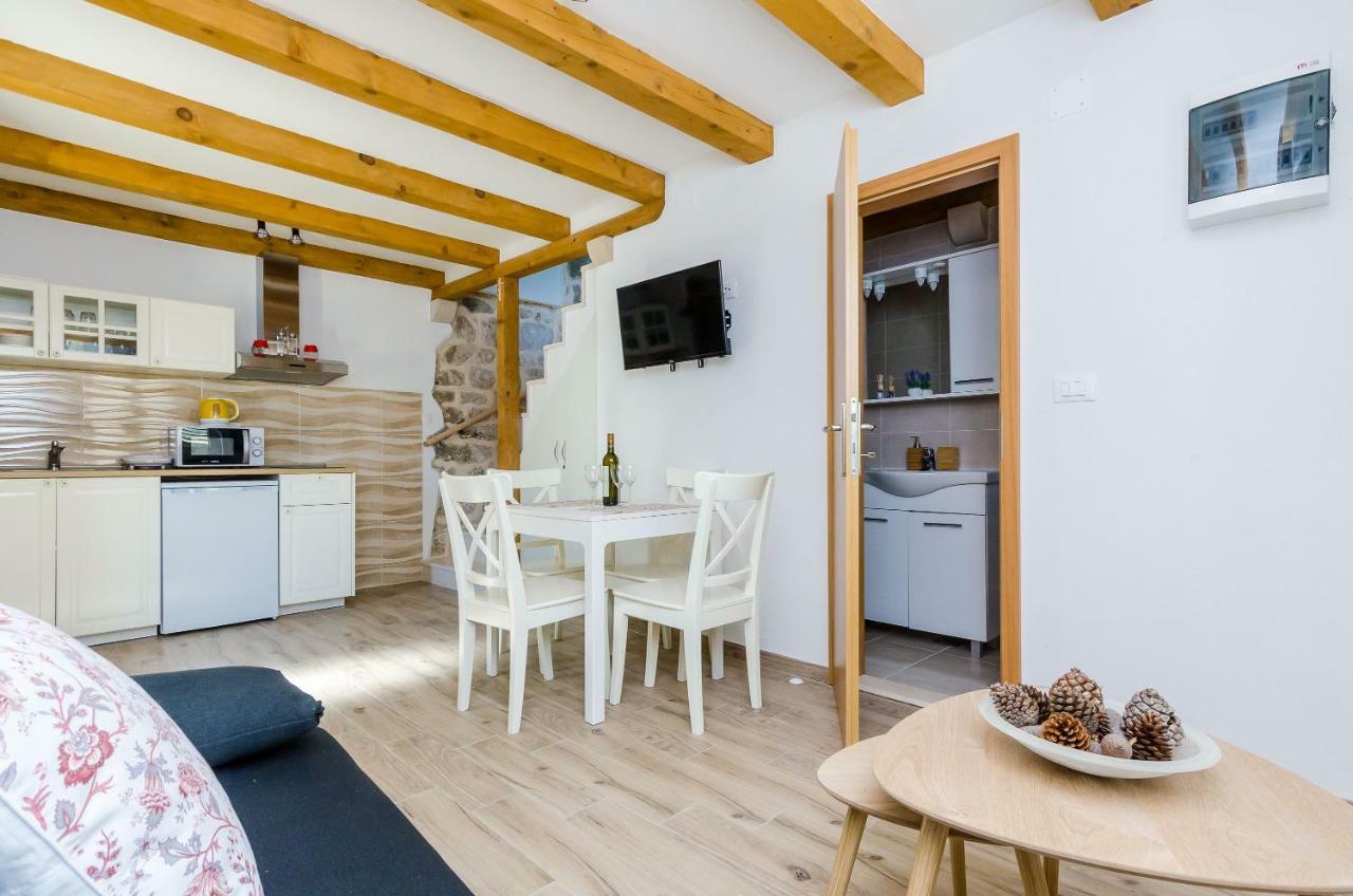 Apartments Korita Maranovici ภายนอก รูปภาพ