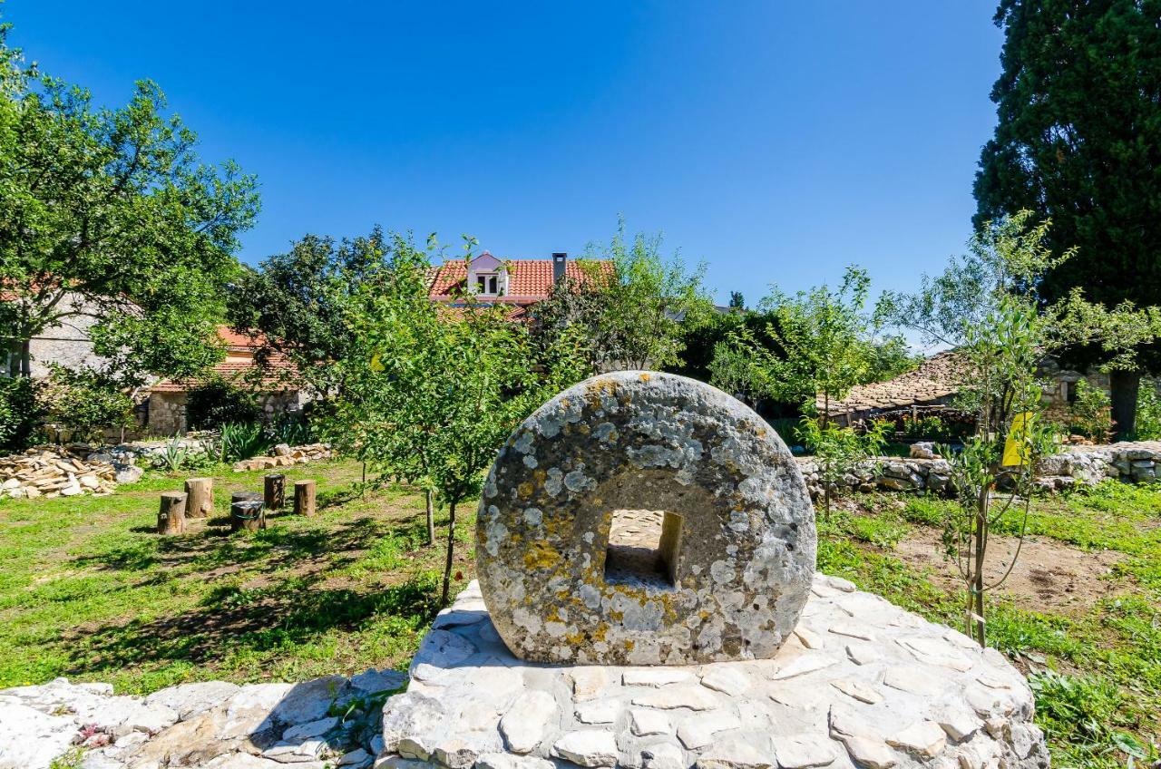 Apartments Korita Maranovici ภายนอก รูปภาพ